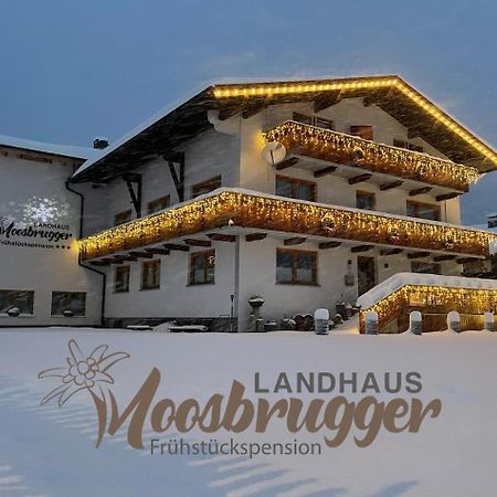 Landhaus Moosbrugger Steeg Extérieur photo