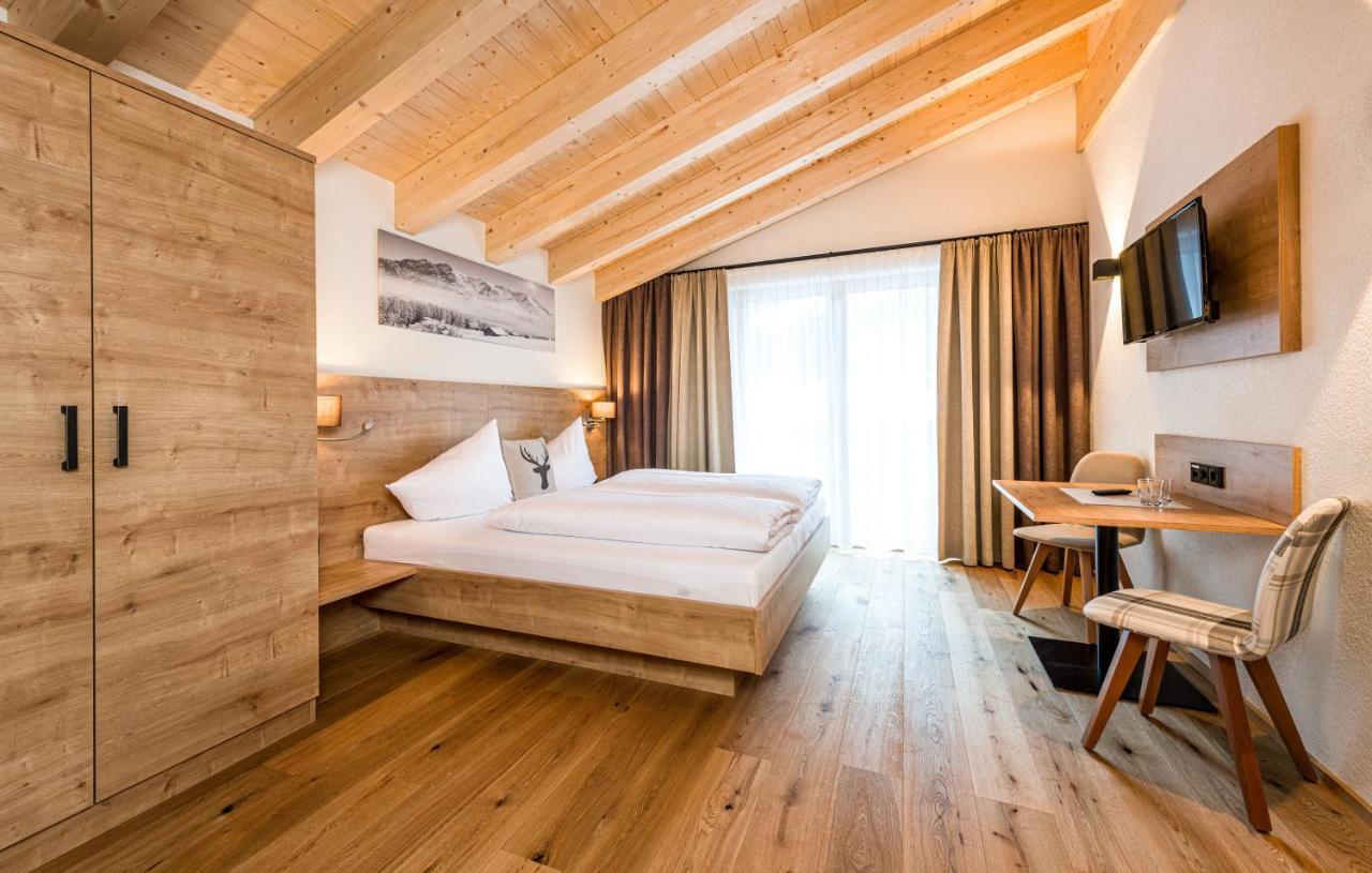 Landhaus Moosbrugger Steeg Extérieur photo