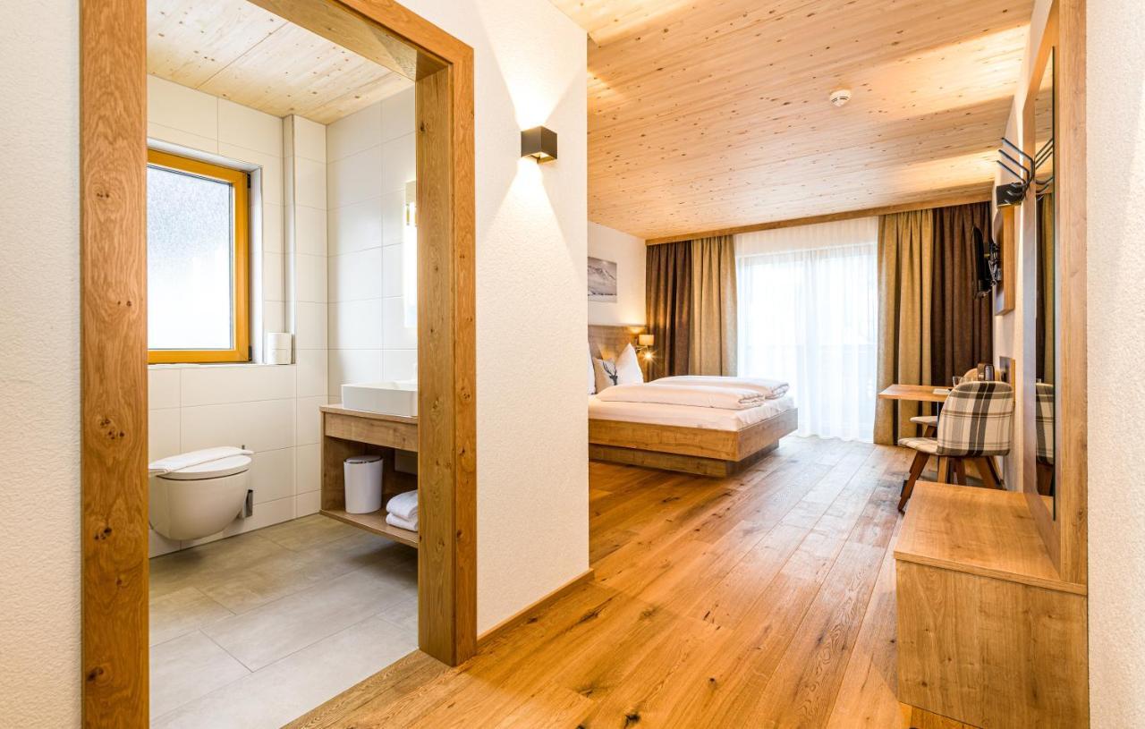Landhaus Moosbrugger Steeg Extérieur photo
